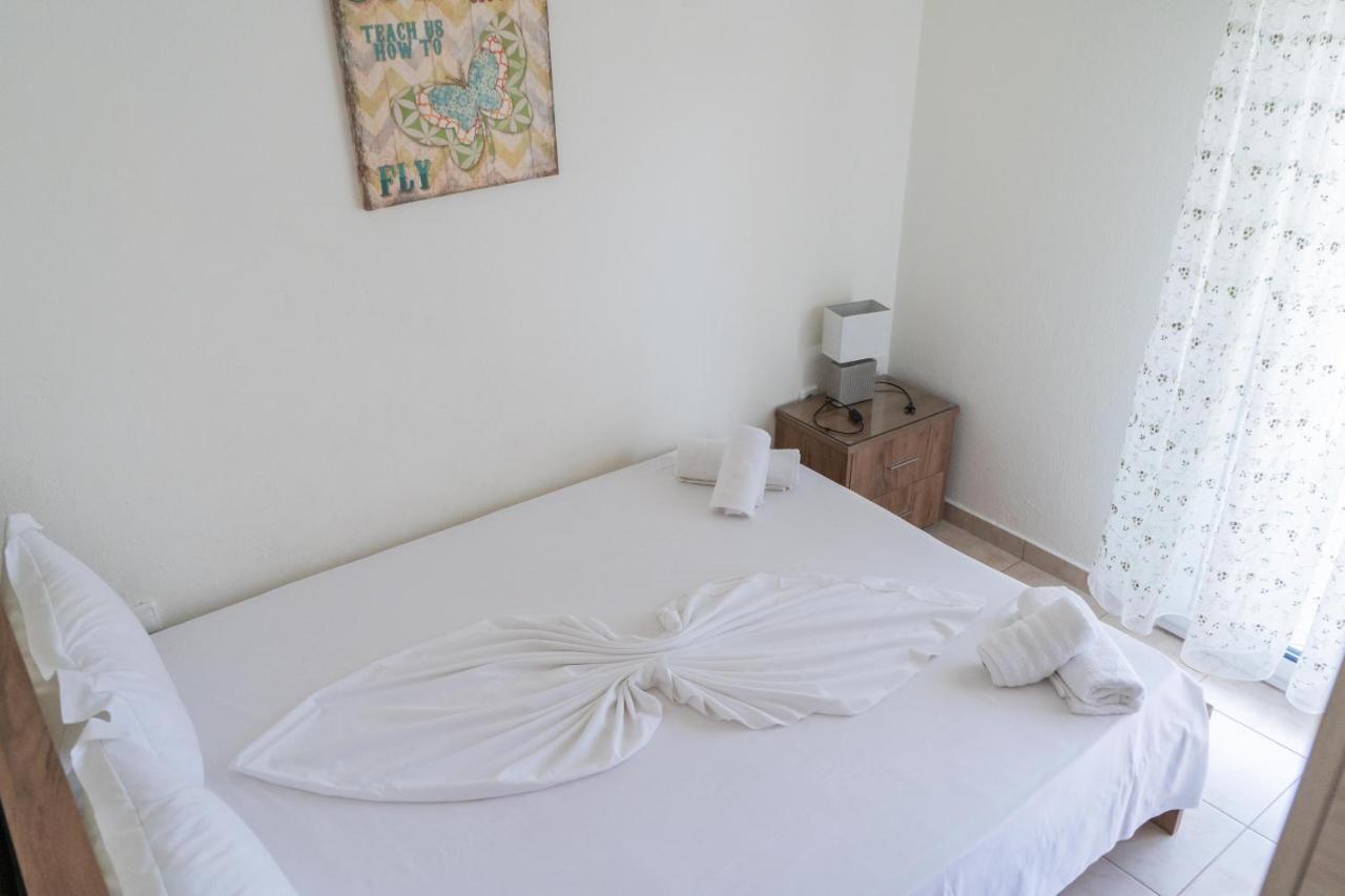Apartment In Asprovalta Exterior photo