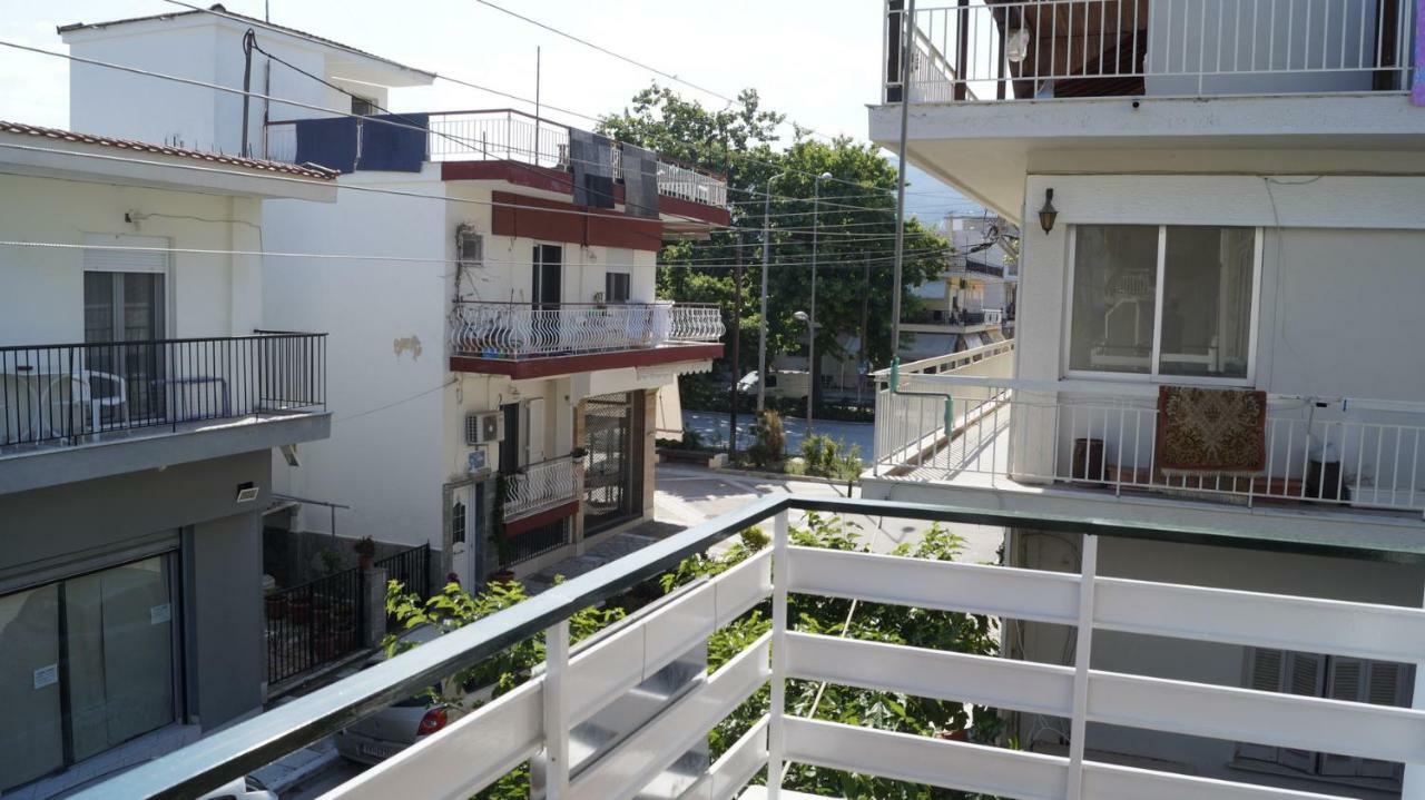 Apartment In Asprovalta Exterior photo